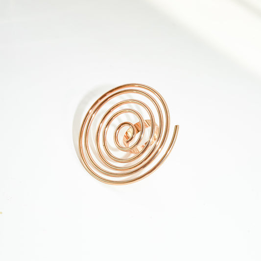 Tzofiya Gold Swirl Ring 